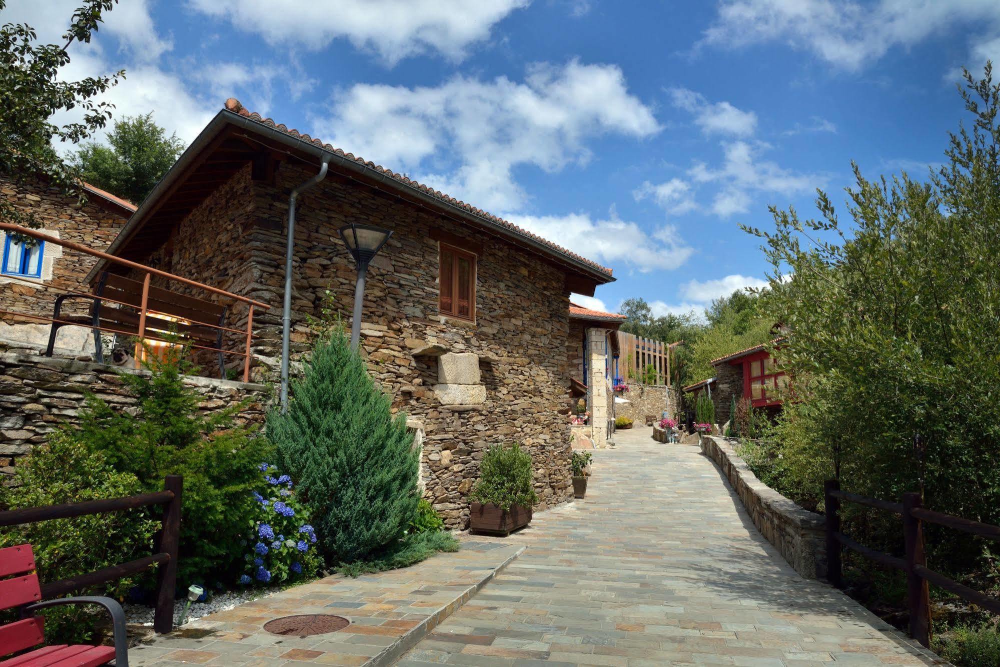 Aldea Couso Rural Hotel Sarreaus Buitenkant foto