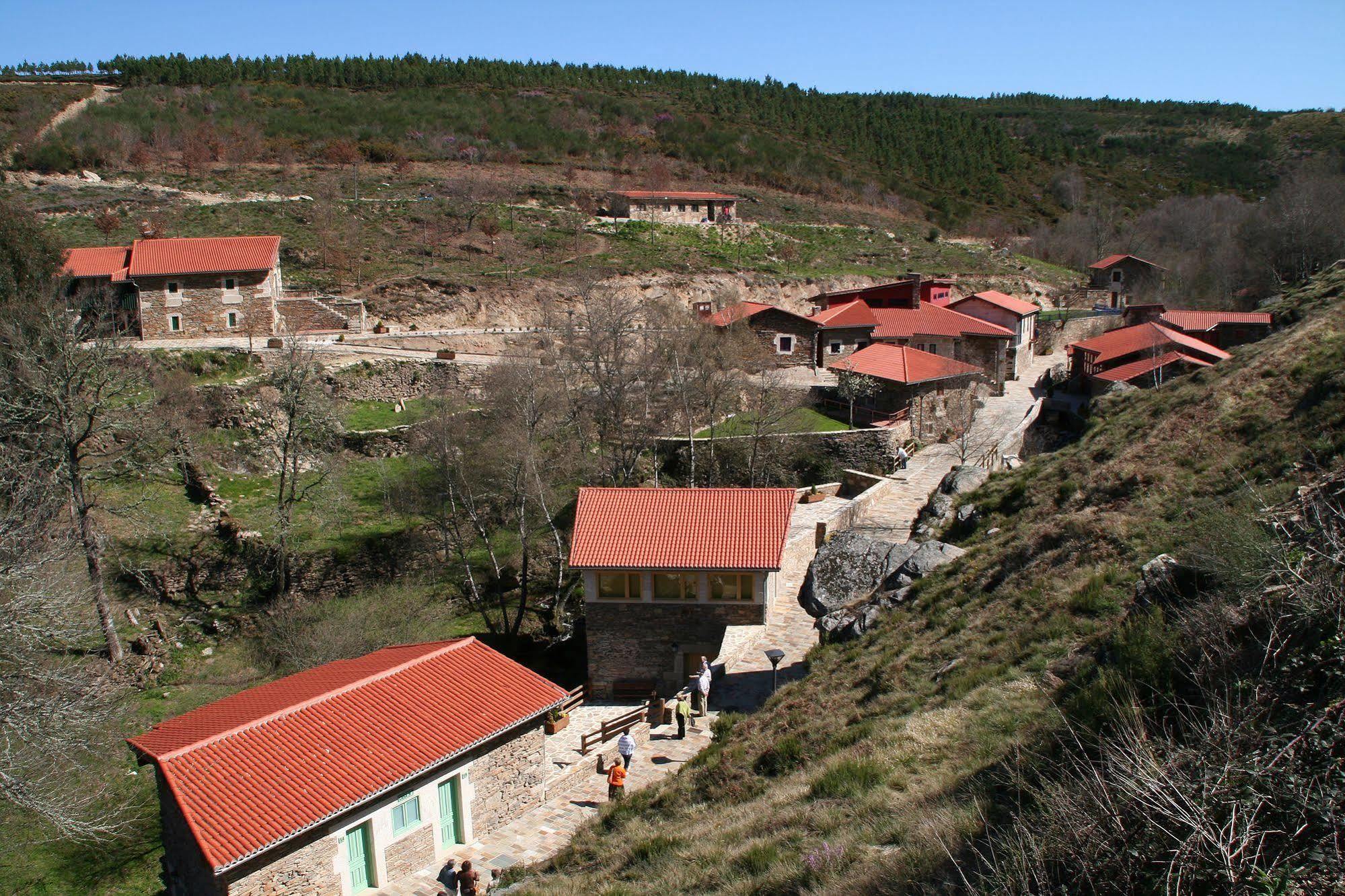 Aldea Couso Rural Hotel Sarreaus Buitenkant foto